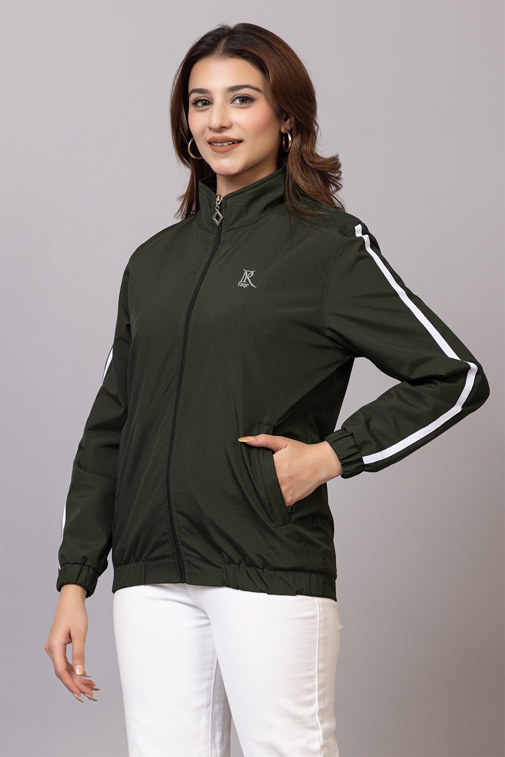 YAQR Women's Regular Fit Windcheater Jacket Lightweight Windproof Polyester Jacket for Mild Winter Zipper Pockets, Elastic Hem & Easy Wash (6)