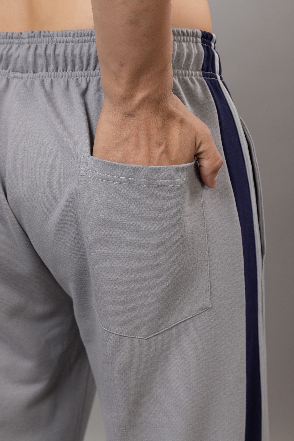 YAQR520TrackPantGrey(7)